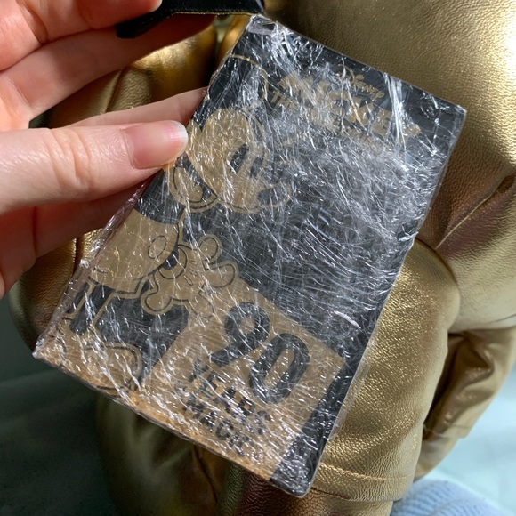 new Disney Mickey Mouse Gold Large Plush 90 Years - Picture 4 of 5